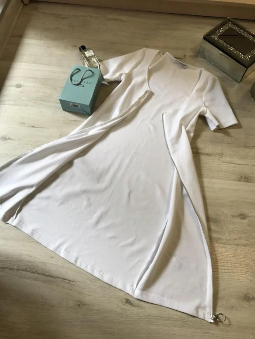 Zara White Zip-Front Scoop Neck Mini Dress - Picture 7 of 8